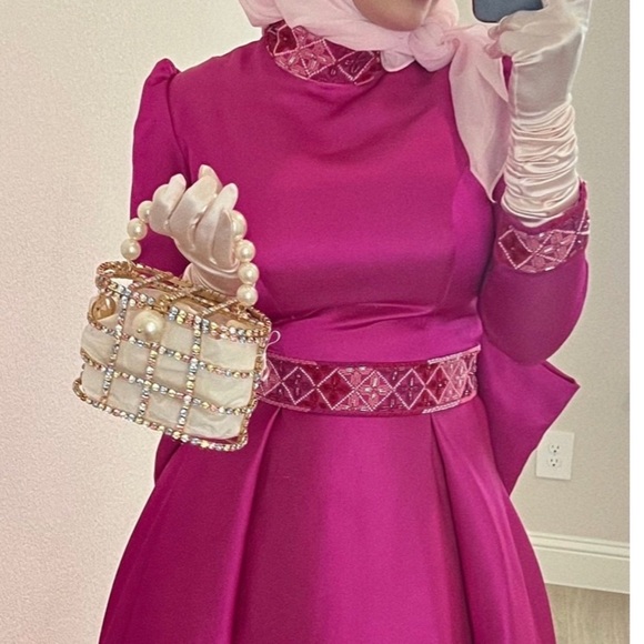 Couture evening gown with a detachable bow belt. Ankle length front view. - Picture 6 of 6